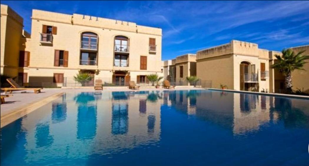 Fort Chambray Harbor Breeze Għajnsielem Buitenkant foto