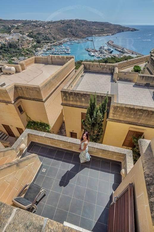 Fort Chambray Harbor Breeze Għajnsielem Buitenkant foto